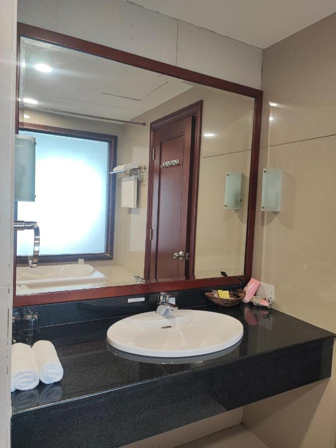 Ba Trai Hon Trem Resort מראה חיצוני תמונה